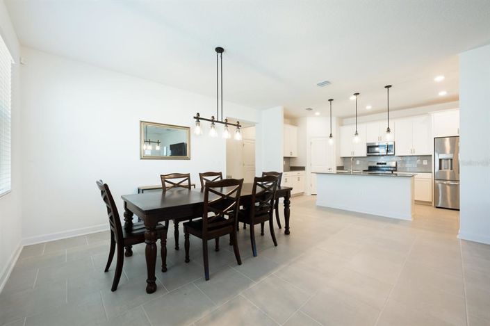 Image No.2-Maison de 4 chambres à vendre à Saint John