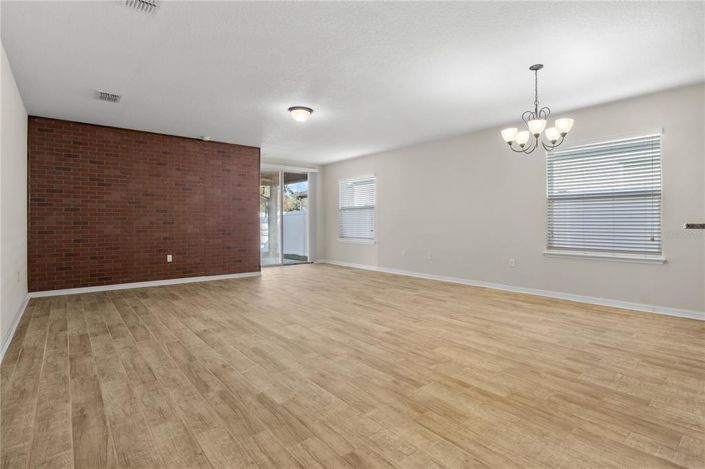 Image No.3-Maison de 3 chambres à vendre à Saint John