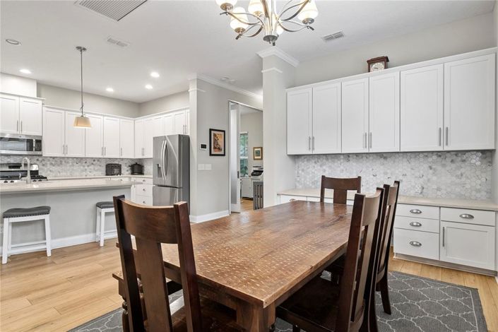 Image No.14-4 Bed House for sale