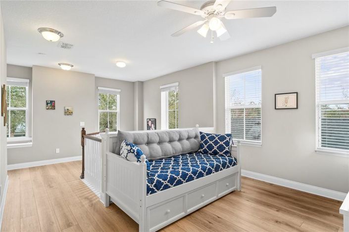 Image No.25-4 Bed House for sale