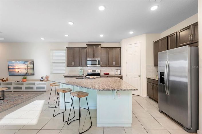 Image No.11-7 Bed House for sale