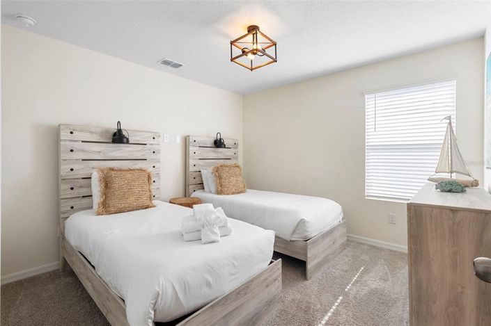 Image No.32-7 Bed House for sale