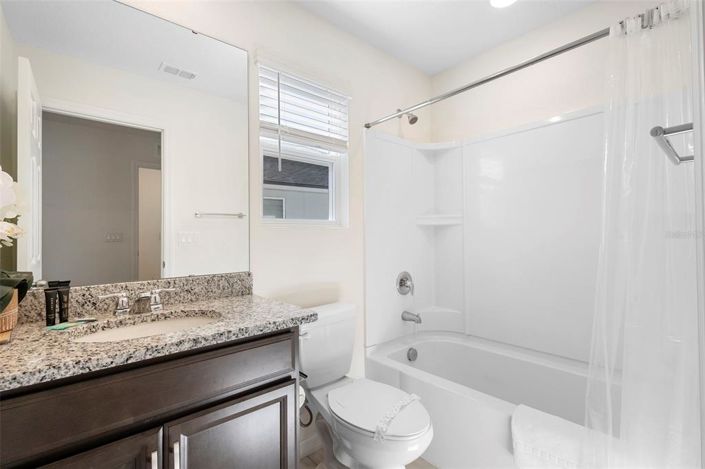 Image No.34-7 Bed House for sale