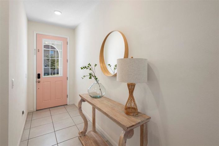 Image No.6-7 Bed House for sale