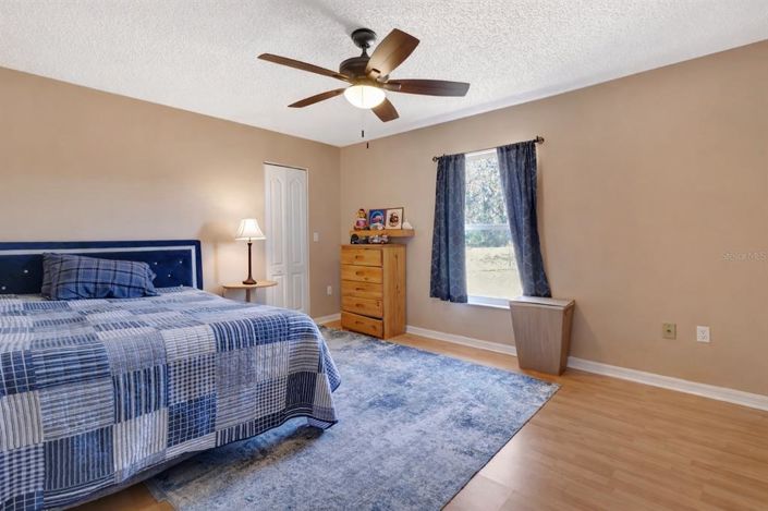 Image No.19-3 Bed House for sale