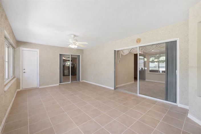 Image No.27-3 Bed House for sale