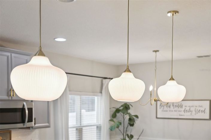 Image No.16-5 Bed House for sale