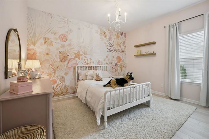 Image No.27-5 Bed House for sale