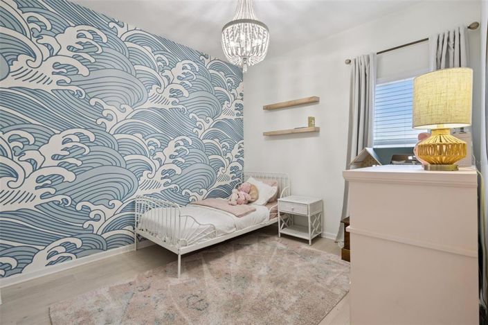 Image No.31-5 Bed House for sale