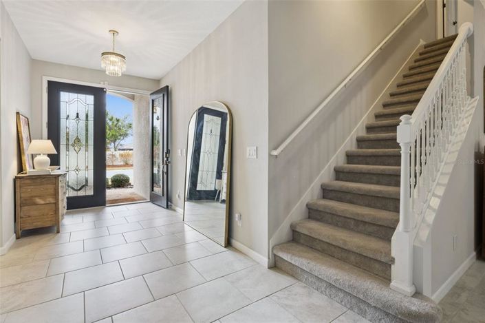 Image No.4-5 Bed House for sale