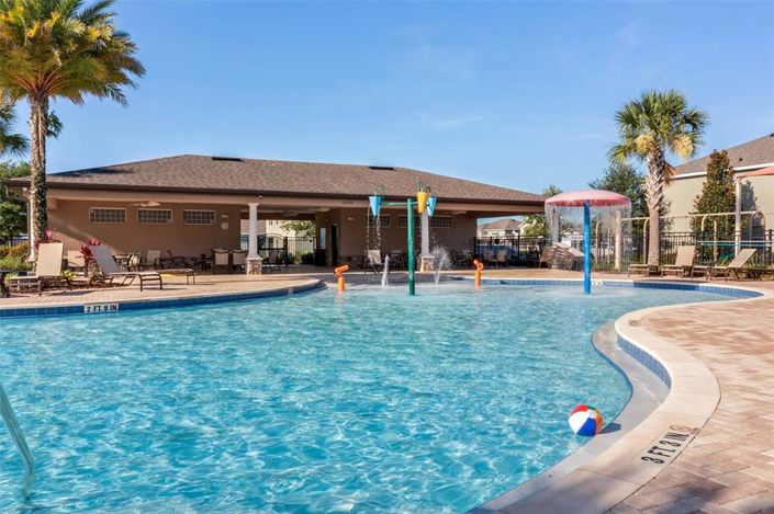 Image No.50-5 Bed House for sale