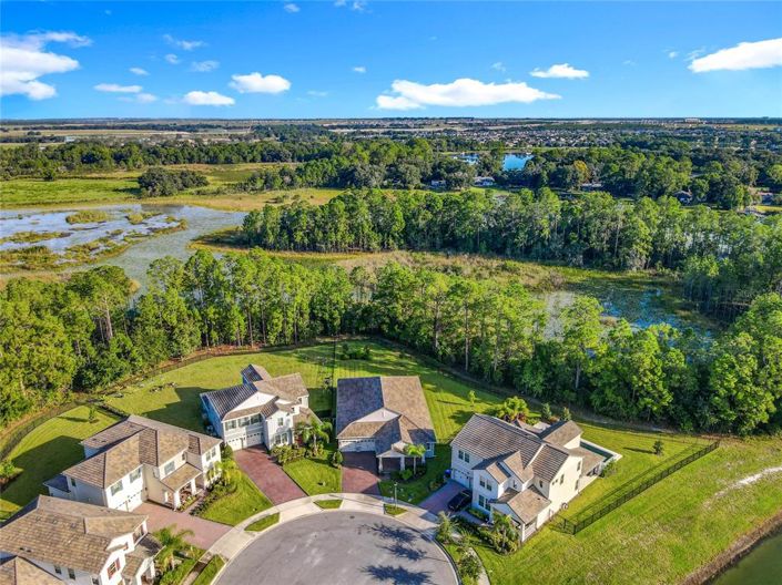 Image No.2-4 Bed House for sale