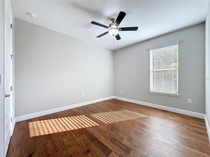 Image No.22-4 Bed House for sale