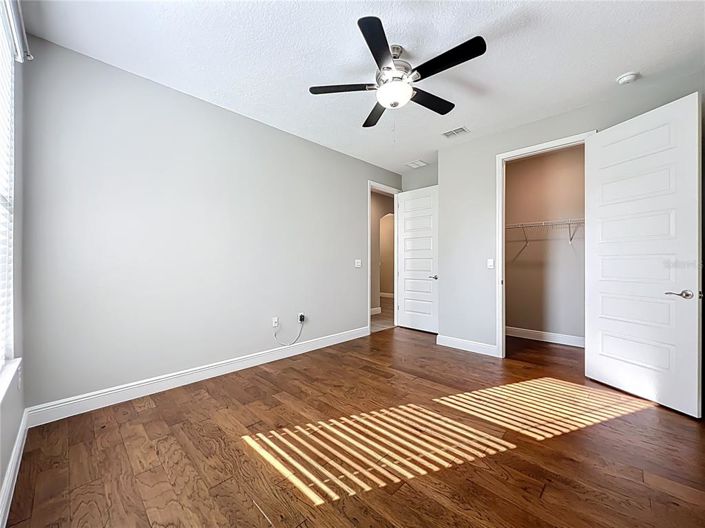 Image No.23-4 Bed House for sale