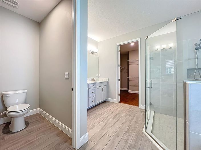 Image No.28-4 Bed House for sale