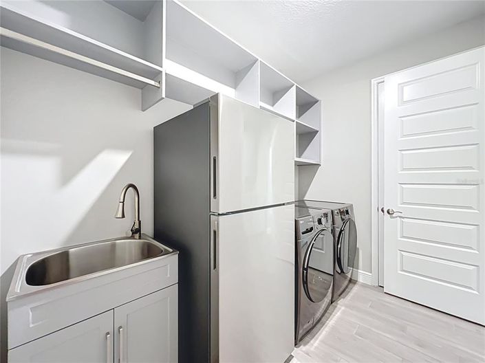 Image No.34-4 Bed House for sale