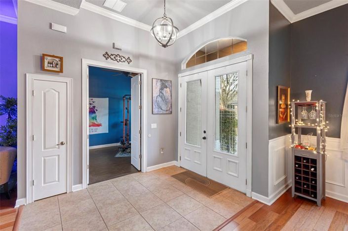 Image No.11-5 Bed House for sale