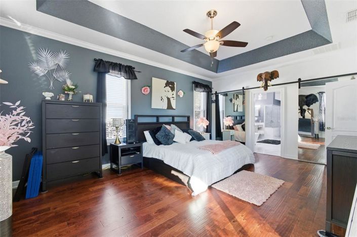 Image No.27-5 Bed House for sale