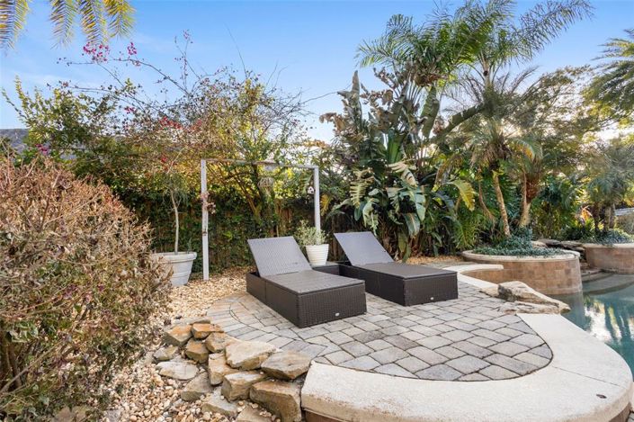 Image No.55-5 Bed House for sale