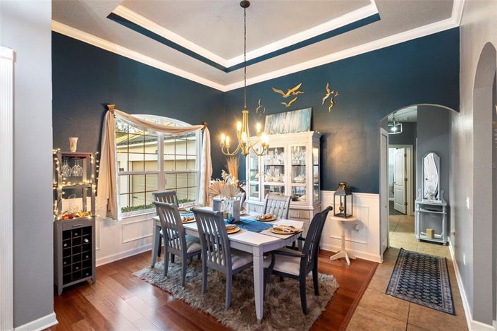 Image No.9-5 Bed House for sale