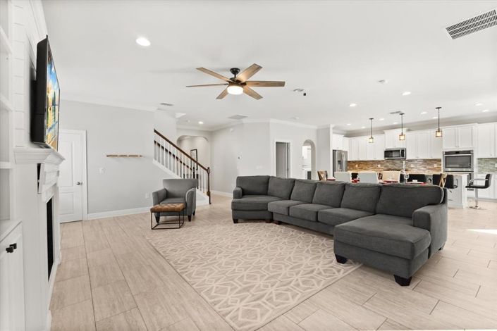 Image No.11-4 Bed House for sale