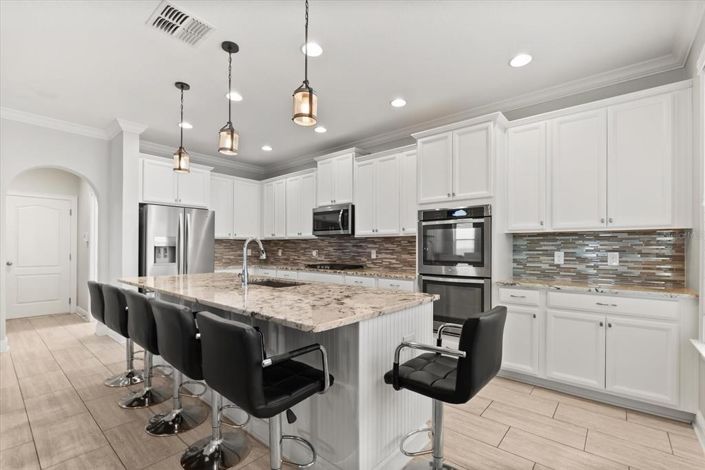 Image No.14-4 Bed House for sale