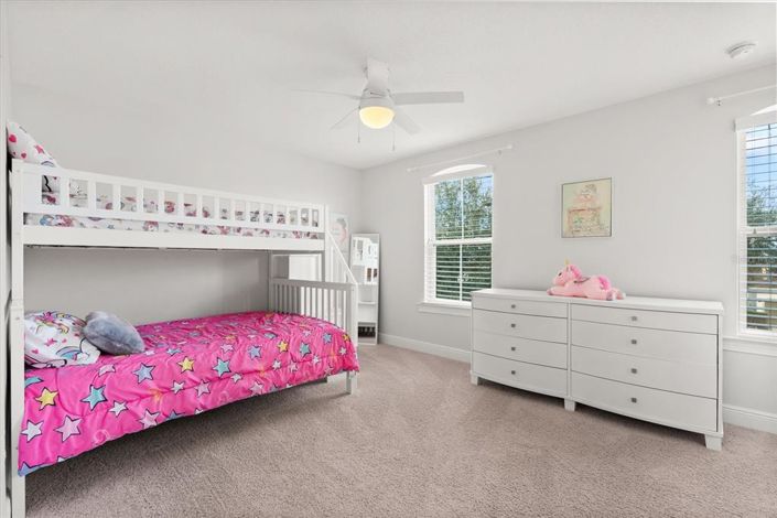 Image No.24-4 Bed House for sale