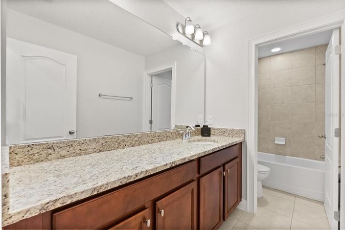 Image No.36-4 Bed House for sale