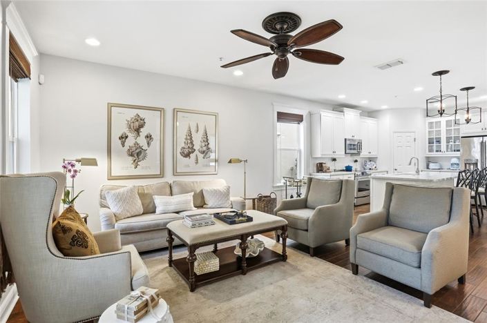 Image No.11-3 Bed House for sale