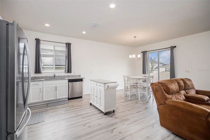 Image No.16-3 Bed House for sale