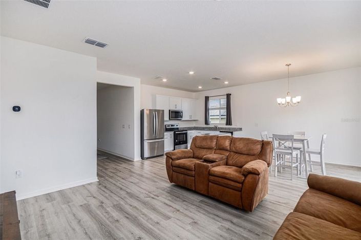 Image No.4-3 Bed House for sale