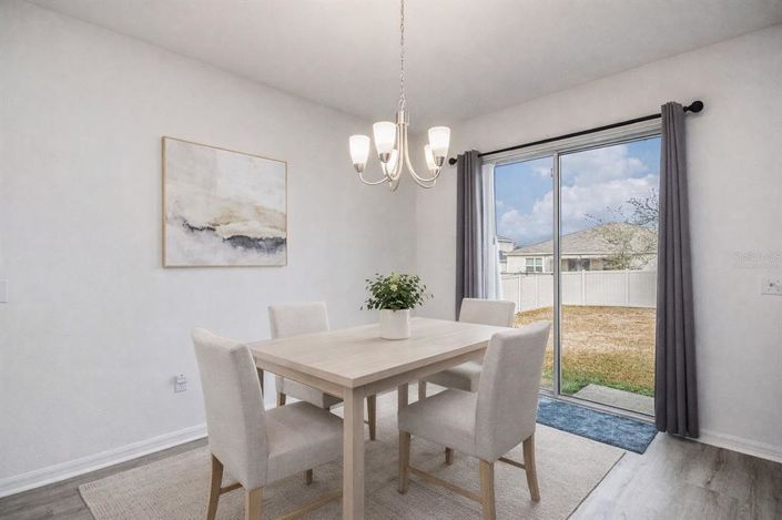 Image No.9-3 Bed House for sale