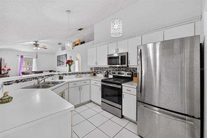 Image No.8-3 Bed House for sale