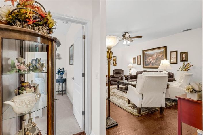 Image No.27-3 Bed House for sale