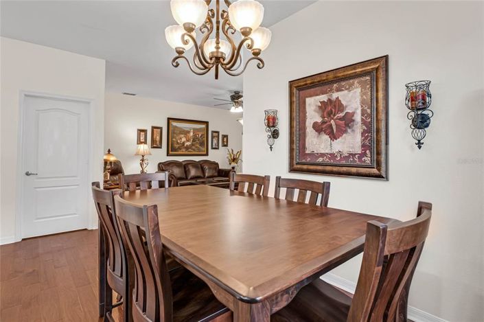 Image No.9-3 Bed House for sale