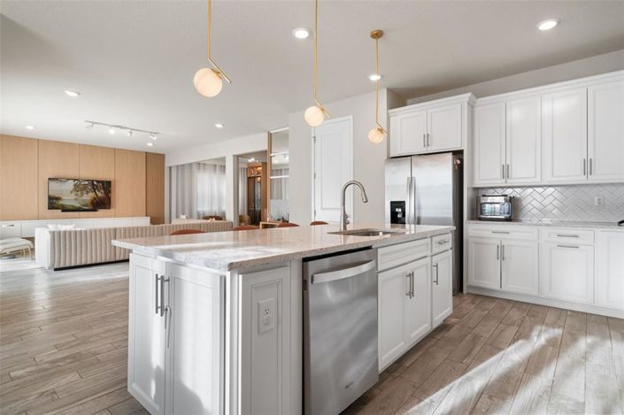 Image No.18-5 Bed House for sale