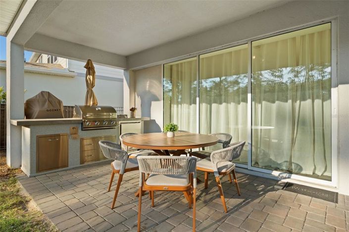 Image No.24-5 Bed House for sale