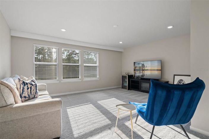 Image No.27-5 Bed House for sale