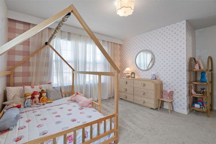 Image No.30-5 Bed House for sale