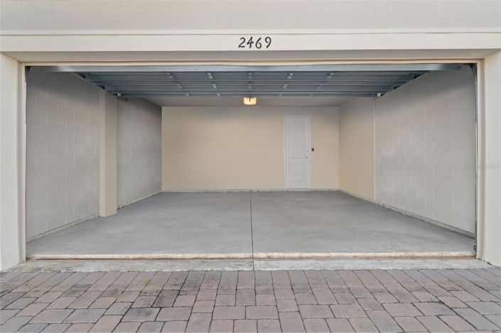 Image No.43-5 Bed House for sale