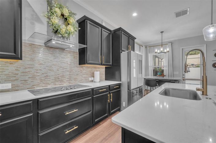 Image No.19-4 Bed House for sale