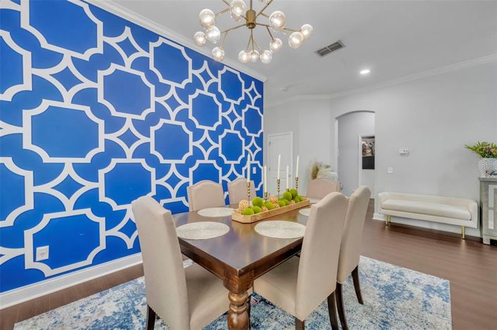 Image No.8-4 Bed House for sale