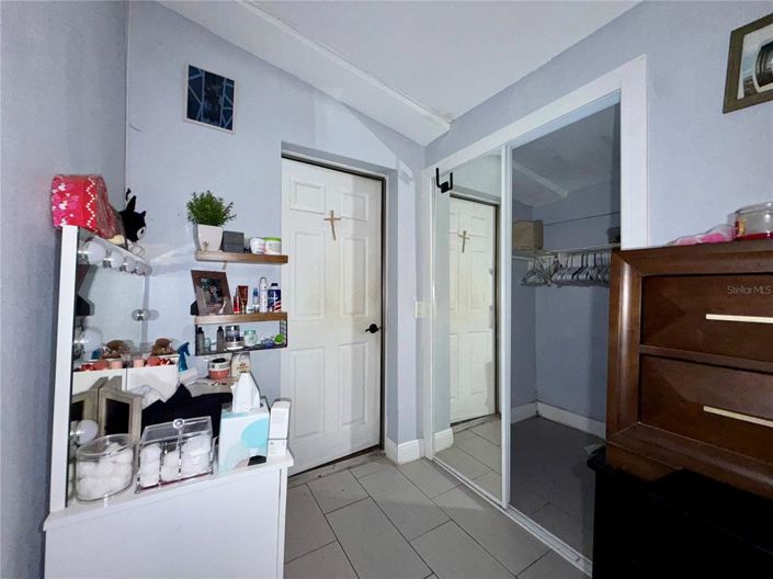 Image No.12-4 Bed House for sale