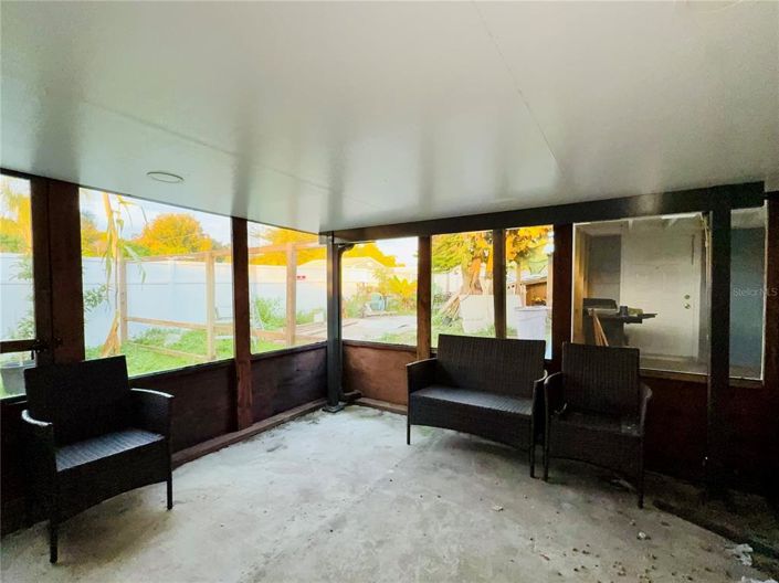 Image No.19-4 Bed House for sale