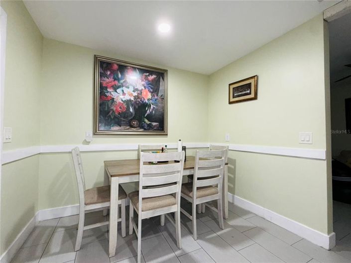 Image No.21-4 Bed House for sale