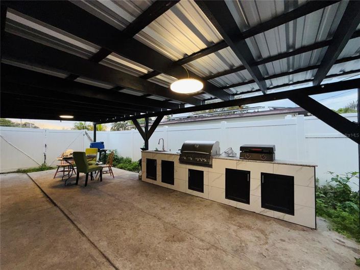 Image No.33-4 Bed House for sale