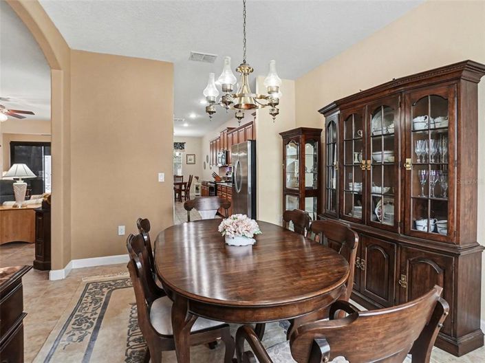 Image No.14-3 Bed House for sale