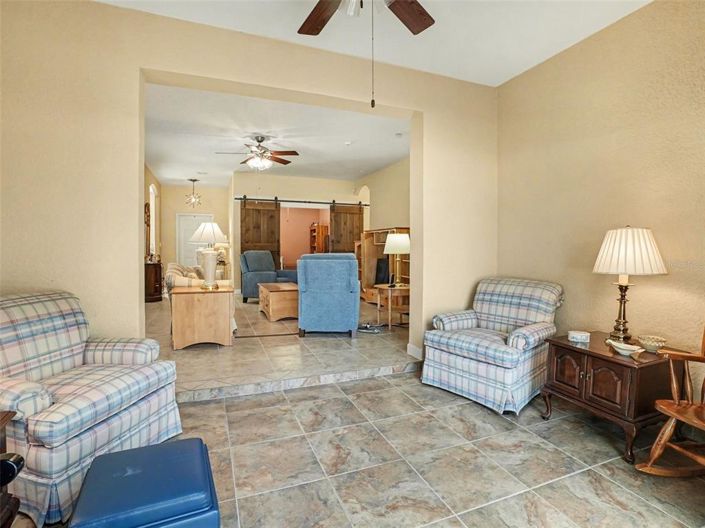 Image No.16-3 Bed House for sale