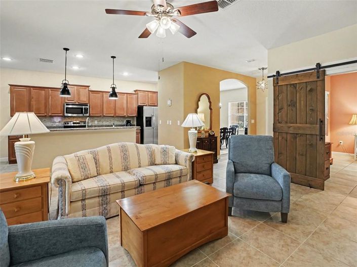 Image No.6-3 Bed House for sale