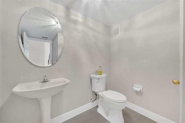 Image No.10-3 Bed House for sale